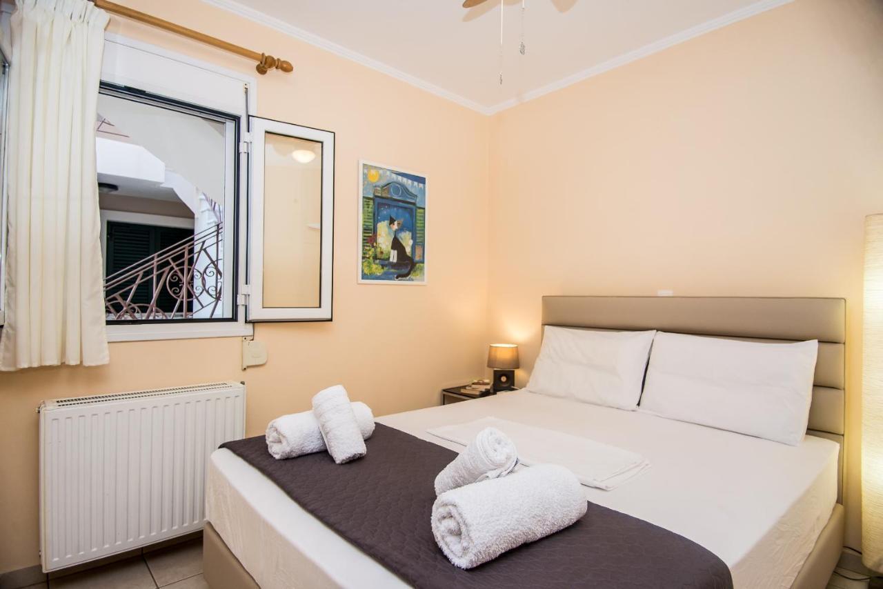 Elena's 2 Apartment